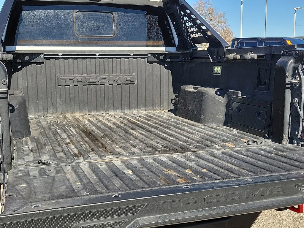 Used 2024 Toyota Tacoma Trailhunter image 15
