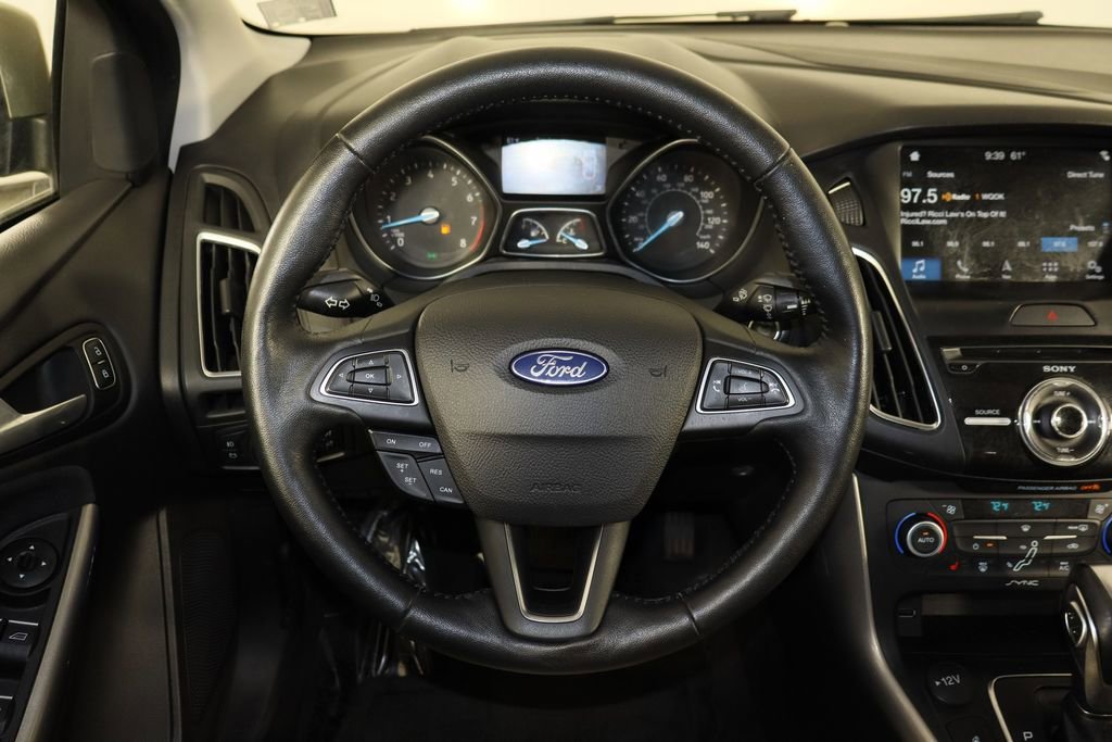 Used 2018 Ford Focus Titanium image 7