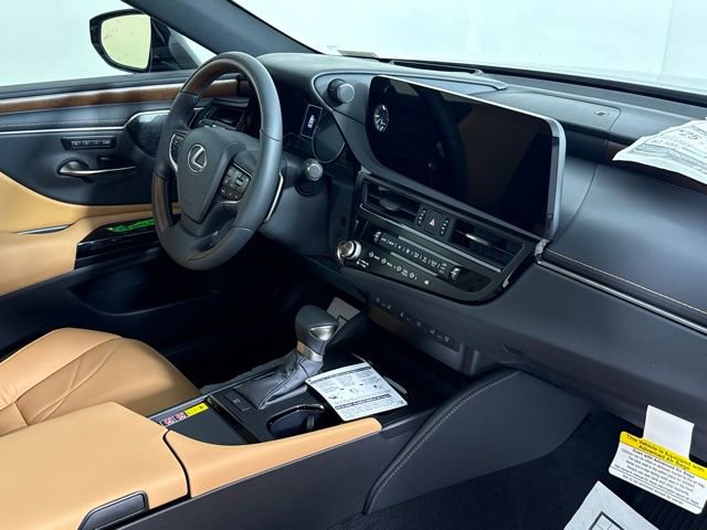 New 2025 Lexus ES 350 Ultra Luxury image 30