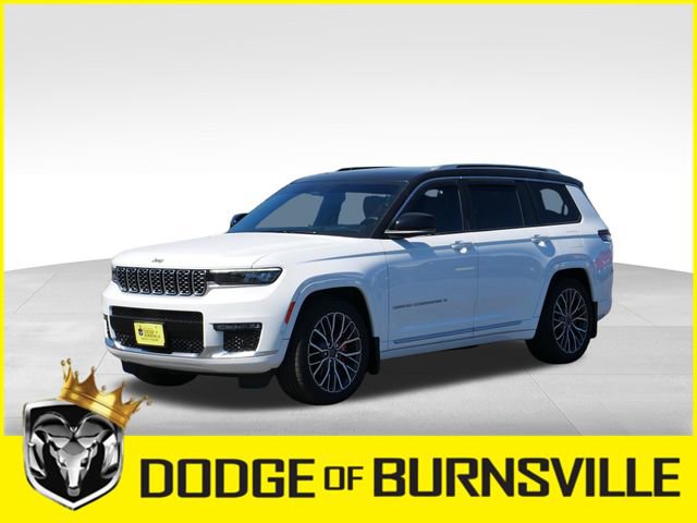 Used 2023 Jeep Grand Cherokee L Summit AWD/4WD image 3