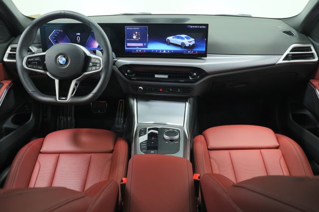 Used 2025 BMW 330i Sedan w/ M Sport Package image 11