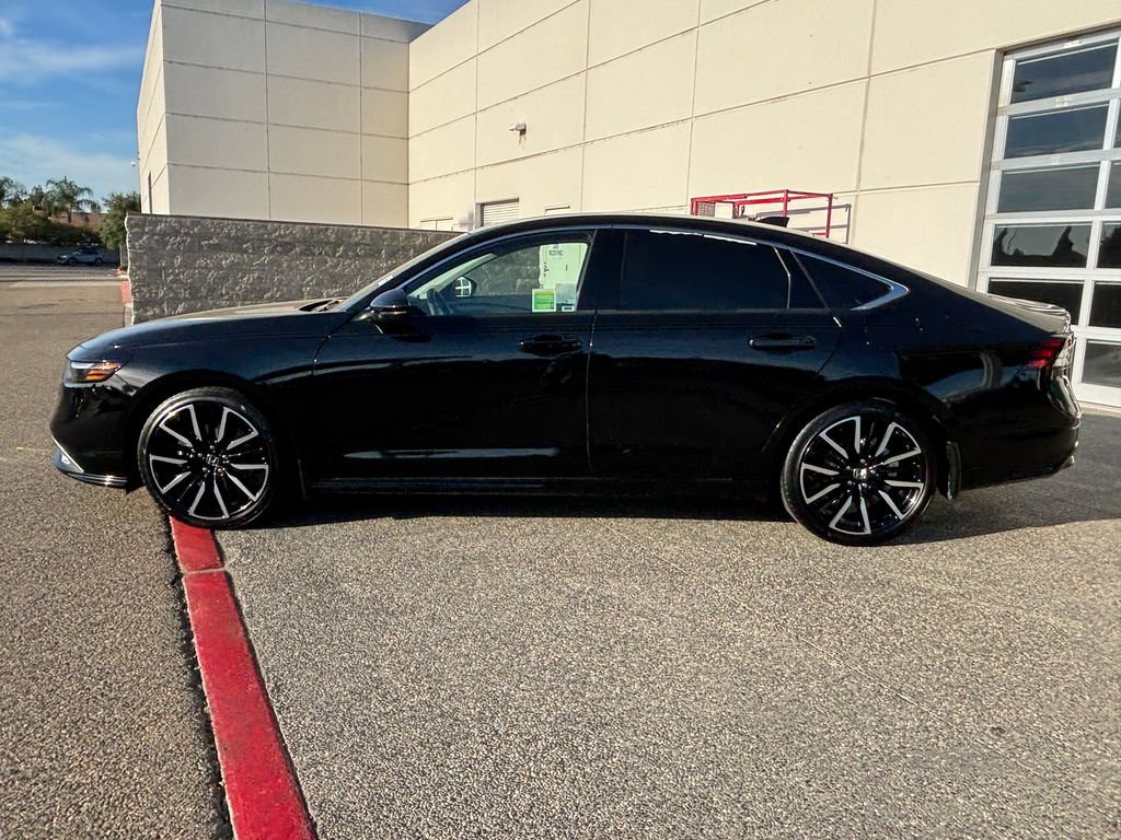 Used 2026 Honda Accord Touring image 8