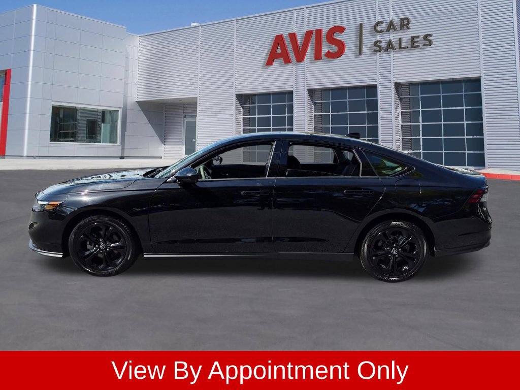 Used 2025 Honda Accord SE image 10