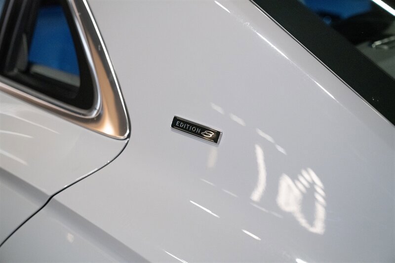 Used 2024 Bentley Flying Spur V8 AWD/4WD image 12