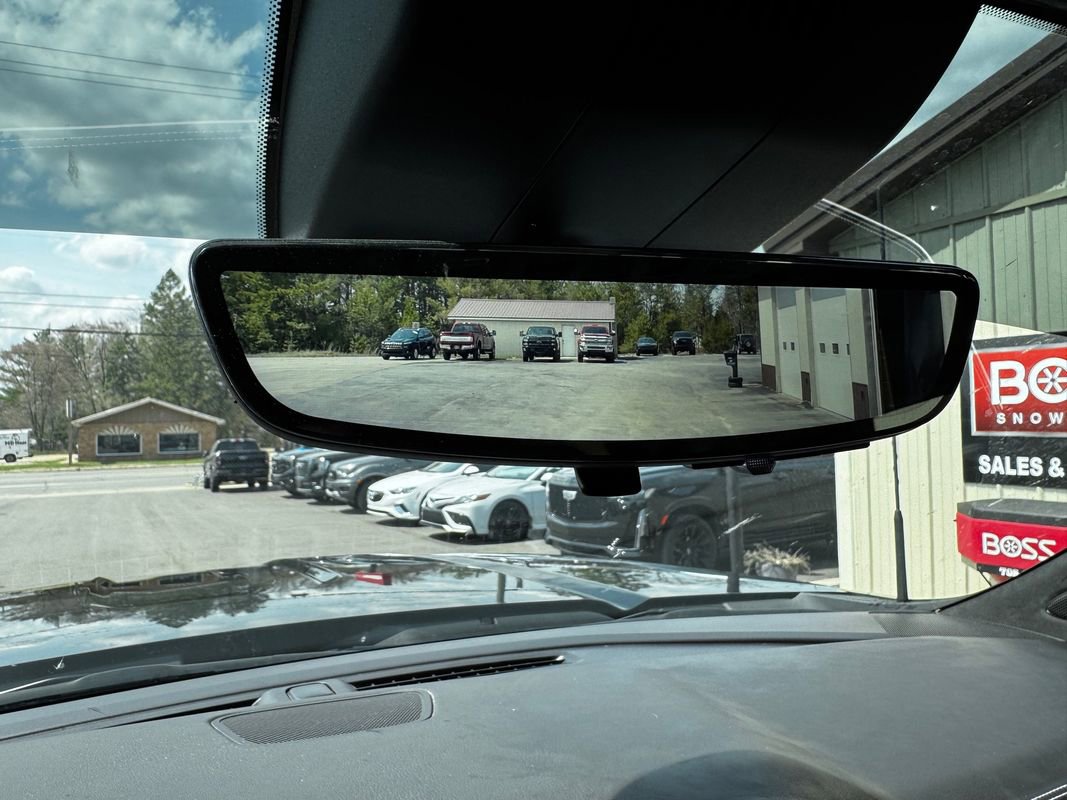 Used 2025 GMC Sierra 2500 AT4X AWD/4WD image 19