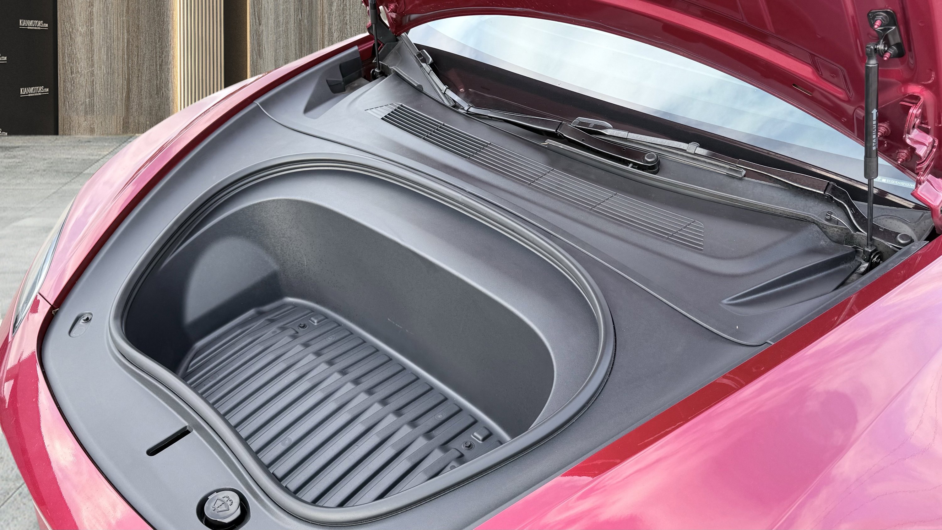 Used 2025 Tesla Model 3 Long Range image 24