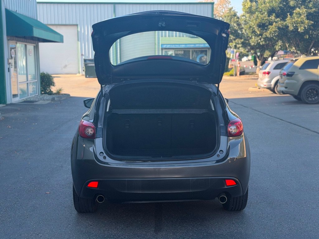 Used 2015 MAZDA MAZDA3 i Touring FWD image 7