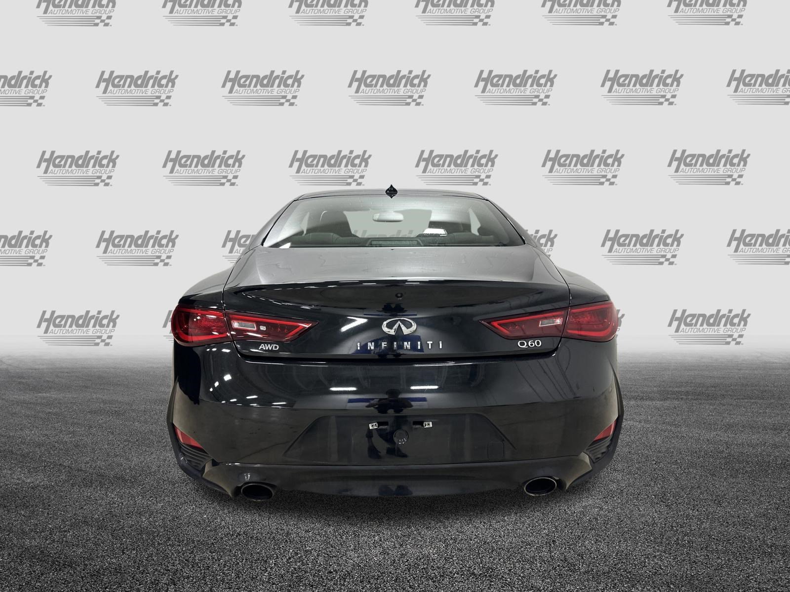 Used 2018 INFINITI Q60 3.0t Luxe w/ Sensory Package 3.0T Luxe AWD/4WD image 9
