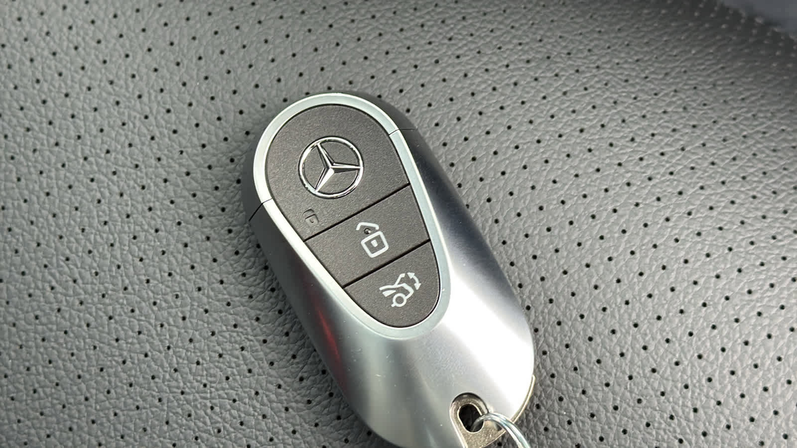 New 2026 Mercedes-Benz GLC 300 4MATIC image 38