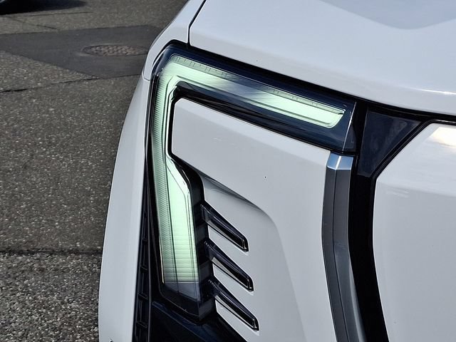 Used 2026 GMC Sierra EV Denali AWD/4WD image 30