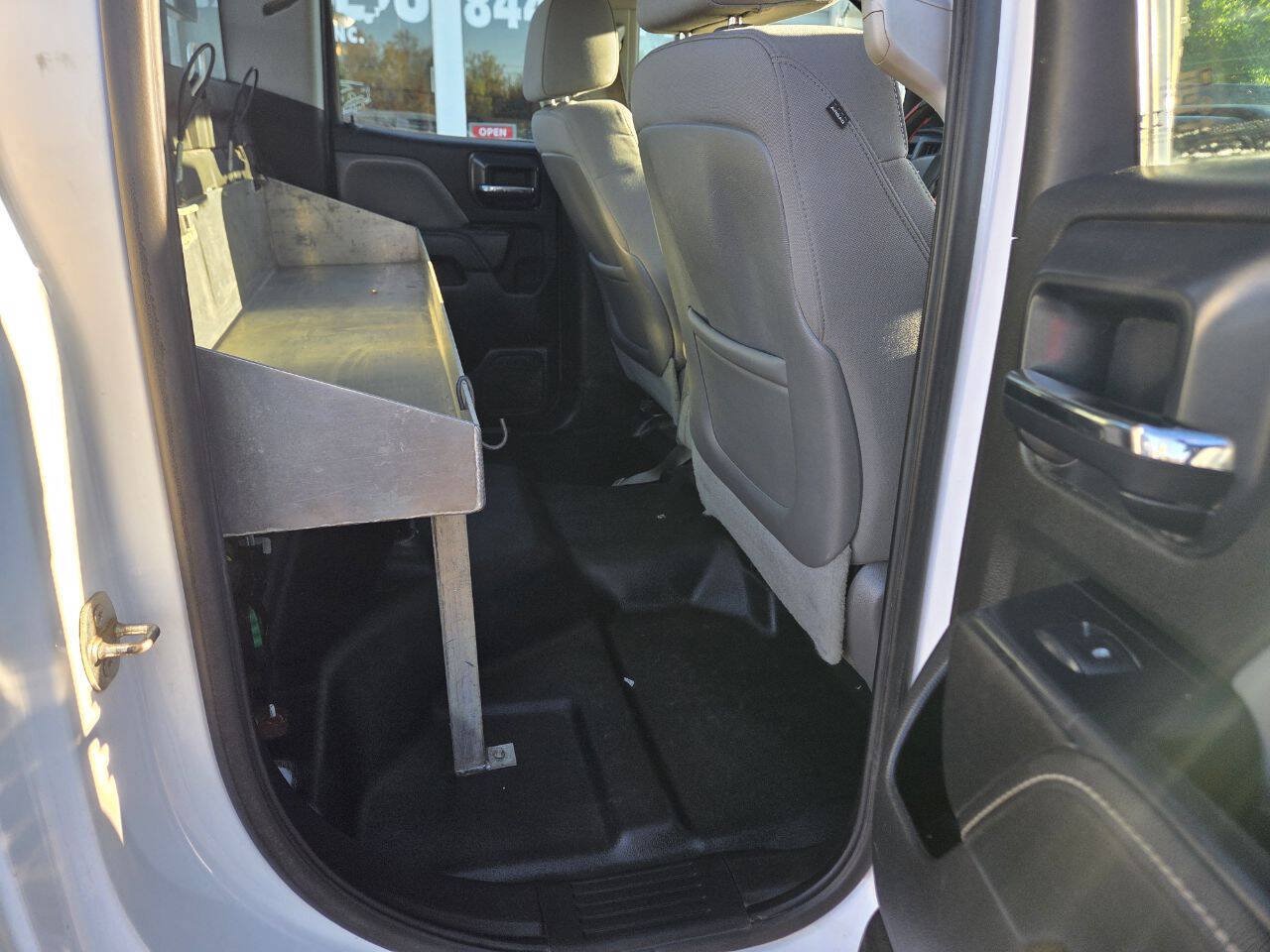 Used 2015 Chevrolet Silverado 2500 W/T AWD/4WD image 18