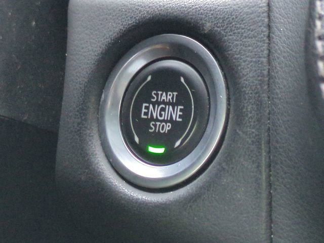Used 2022 Chevrolet Suburban High Country AWD/4WD image 36