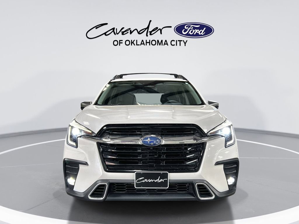 Used 2023 Subaru Ascent Touring AWD/4WD image 3