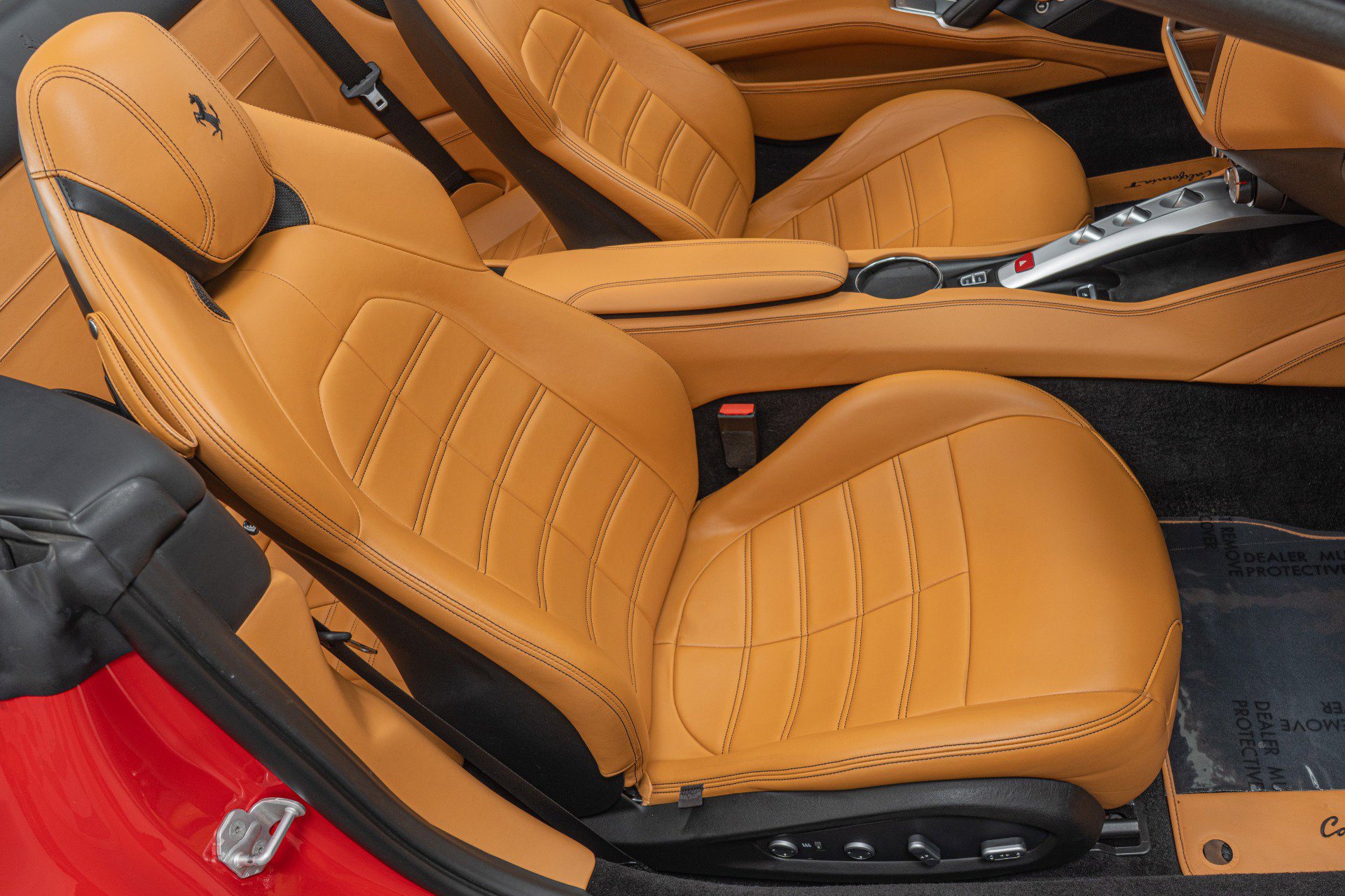 Used 2016 Ferrari California T image 25