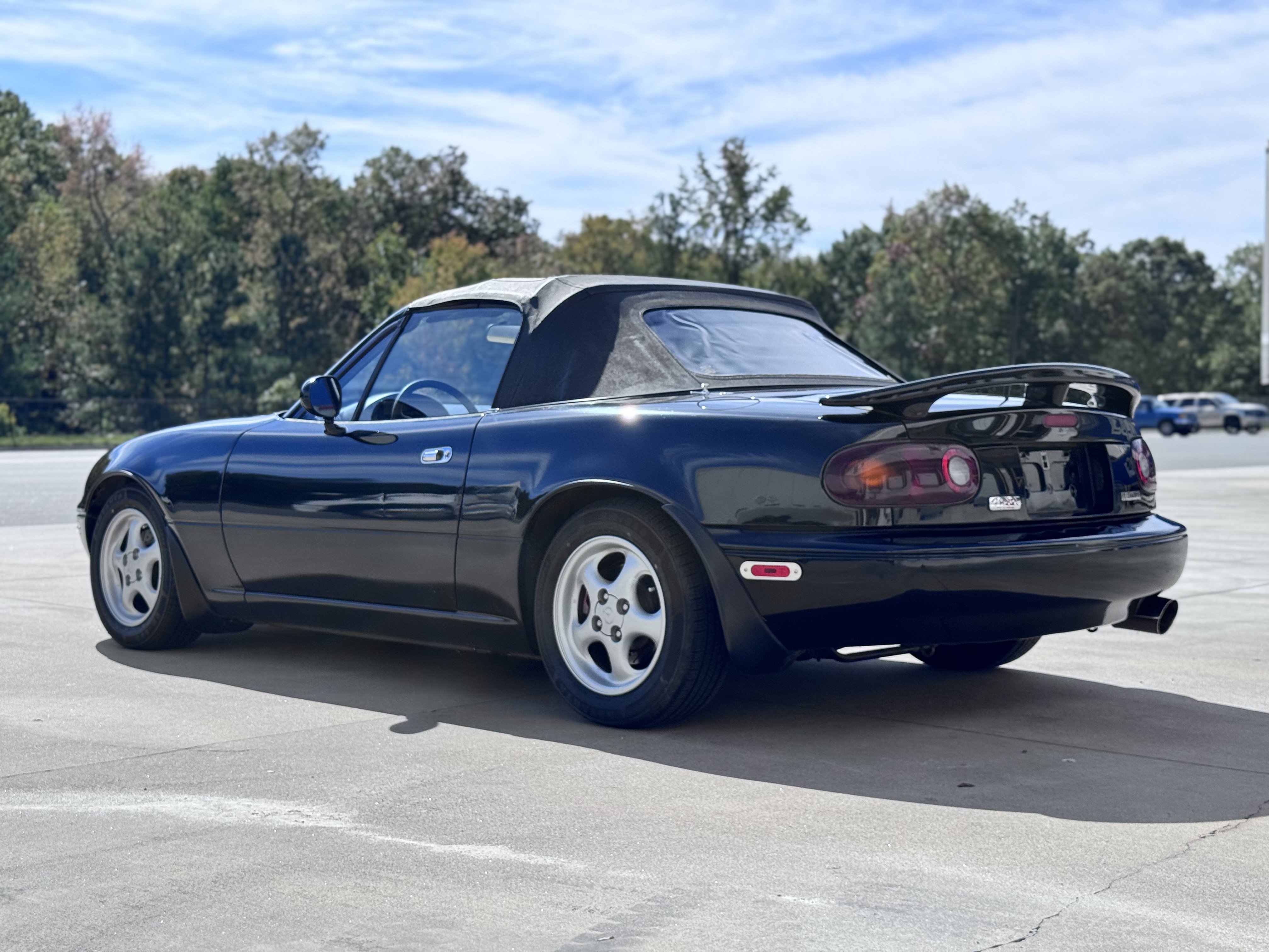 Used 1996 MAZDA MX-5 Miata RWD image 27
