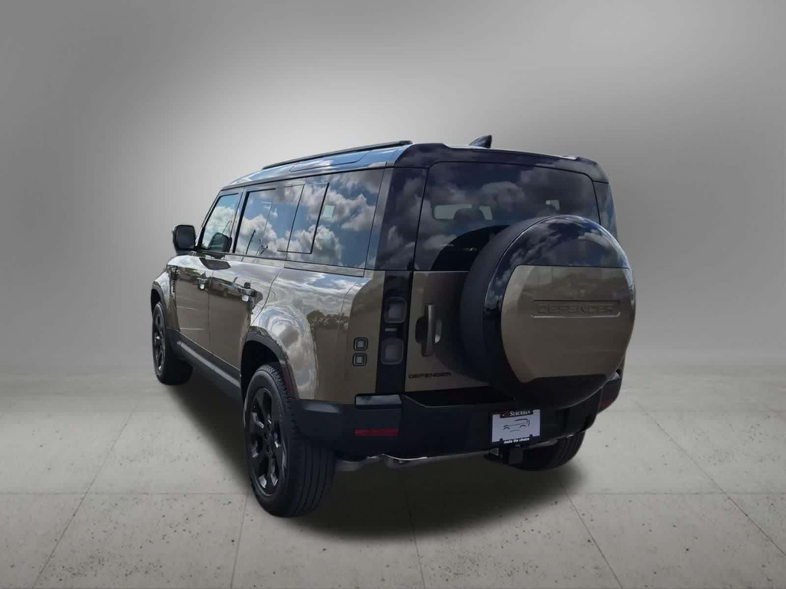 New 2026 Land Rover Defender 110 S AWD/4WD image 4
