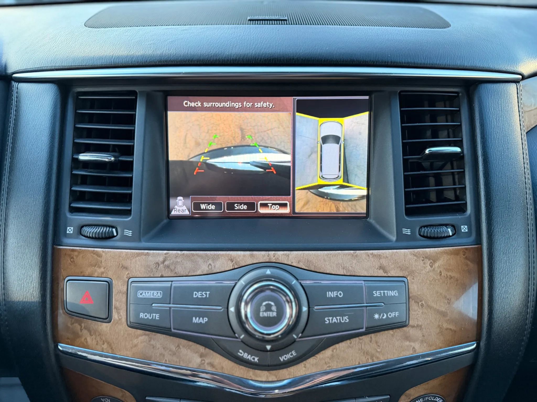 Used 2011 INFINITI QX56 4WD w/ Theater Pkg image 30