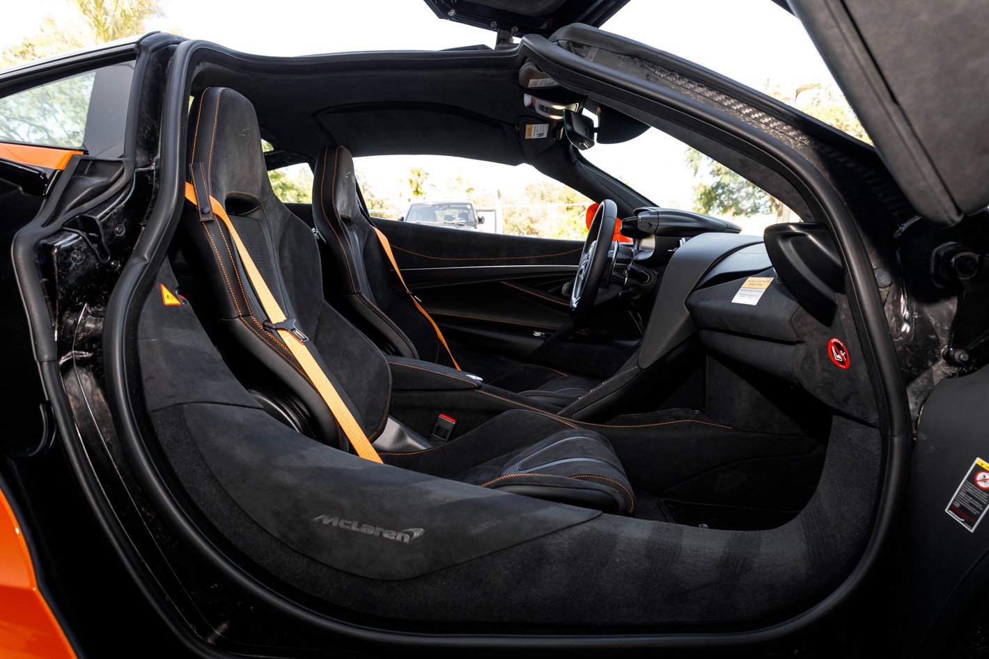 New 2026 McLaren 750S image 32