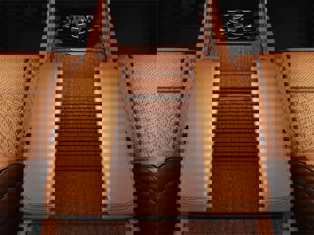 New 2024 Jeep Grand Wagoneer L Series III w/ HD Trailer Tow Package image 25