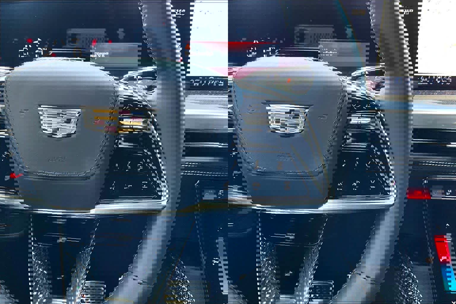 Used 2025 Cadillac Escalade V w/ LPO, ONYX Package image 24