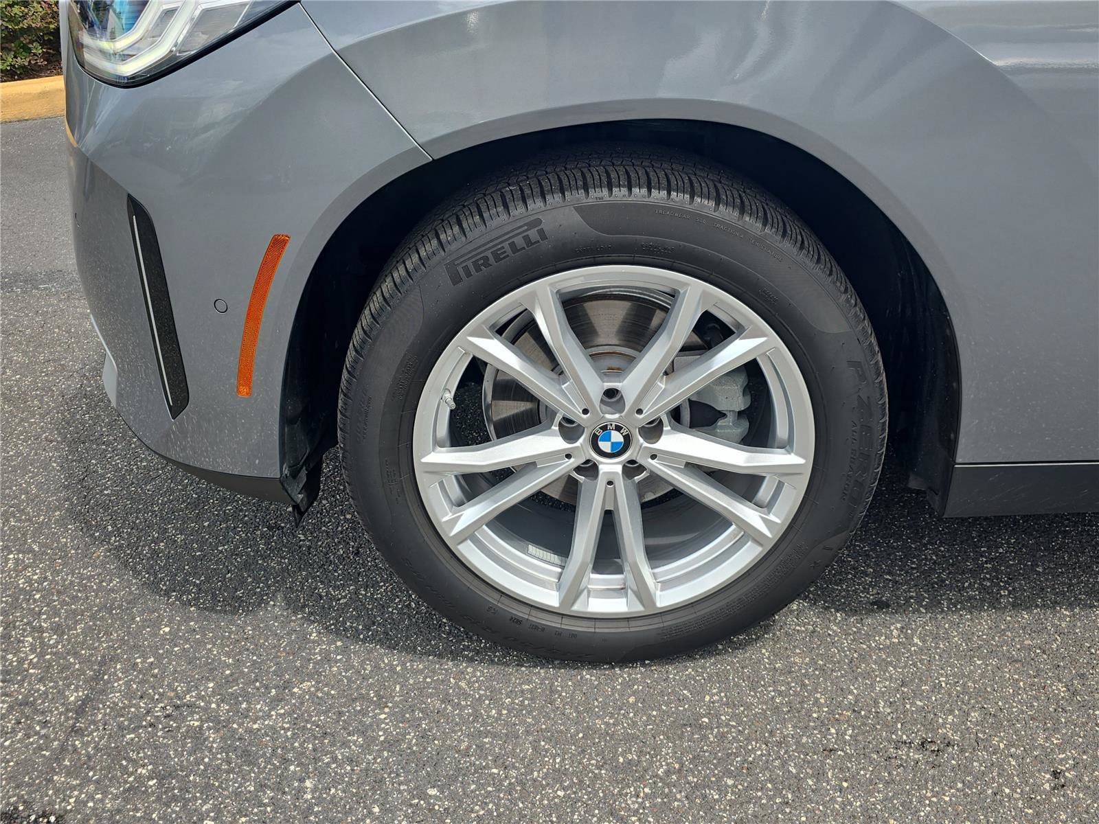 Used 2025 BMW X3 xDrive30i w/ Convenience Package AWD/4WD image 8