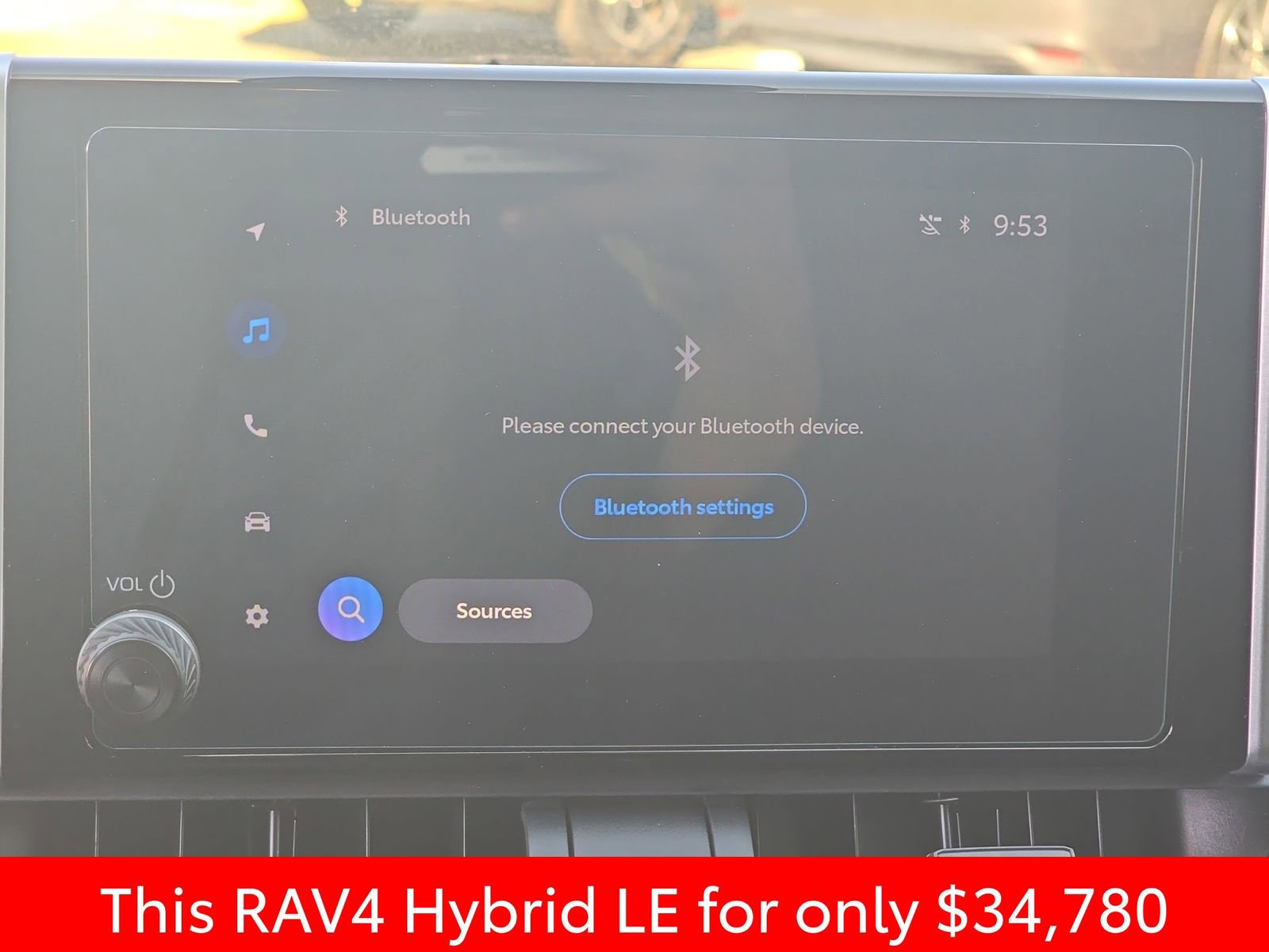 Used 2025 Toyota RAV4 LE AWD/4WD image 27