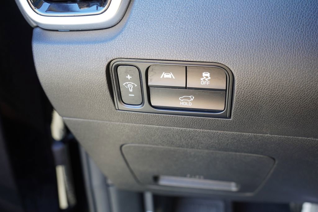 Certified 2023 Kia Sorento SX AWD/4WD image 25