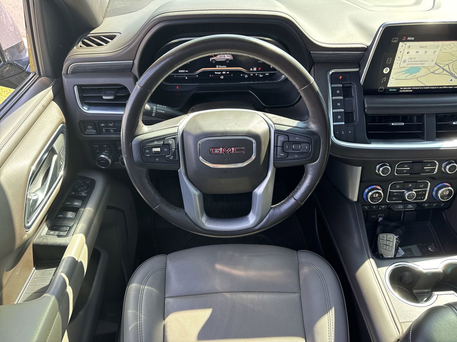 Used 2022 GMC Yukon SLT w/ SLT Premium Package image 30