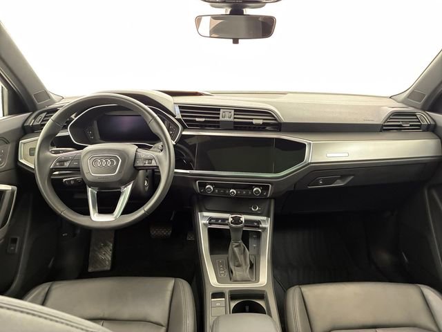 Used 2025 Audi Q3 2.0T Premium AWD/4WD image 20