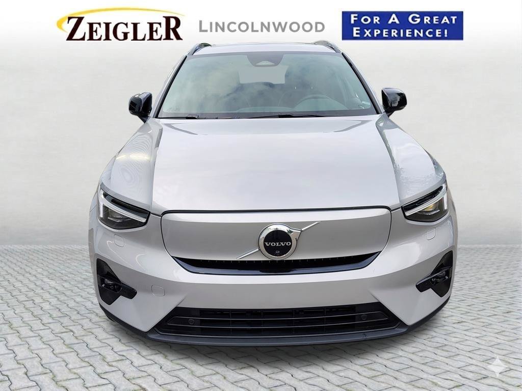 Used 2023 Volvo XC40 Recharge Ultimate AWD/4WD image 4