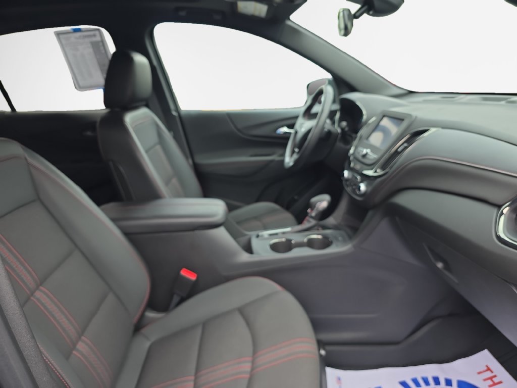 Used 2022 Chevrolet Equinox RS w/ LPO, Floor Liner Package FWD image 25