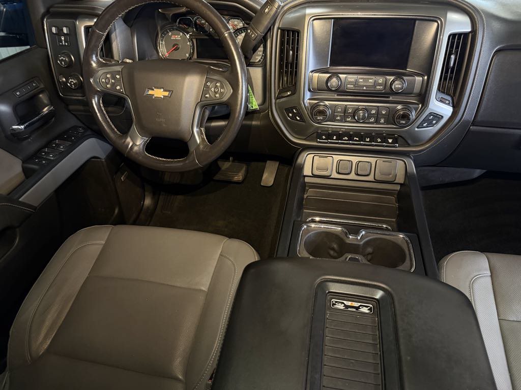 Used 2018 Chevrolet Silverado 2500 LTZ w/ Duramax Plus Package AWD/4WD image 33
