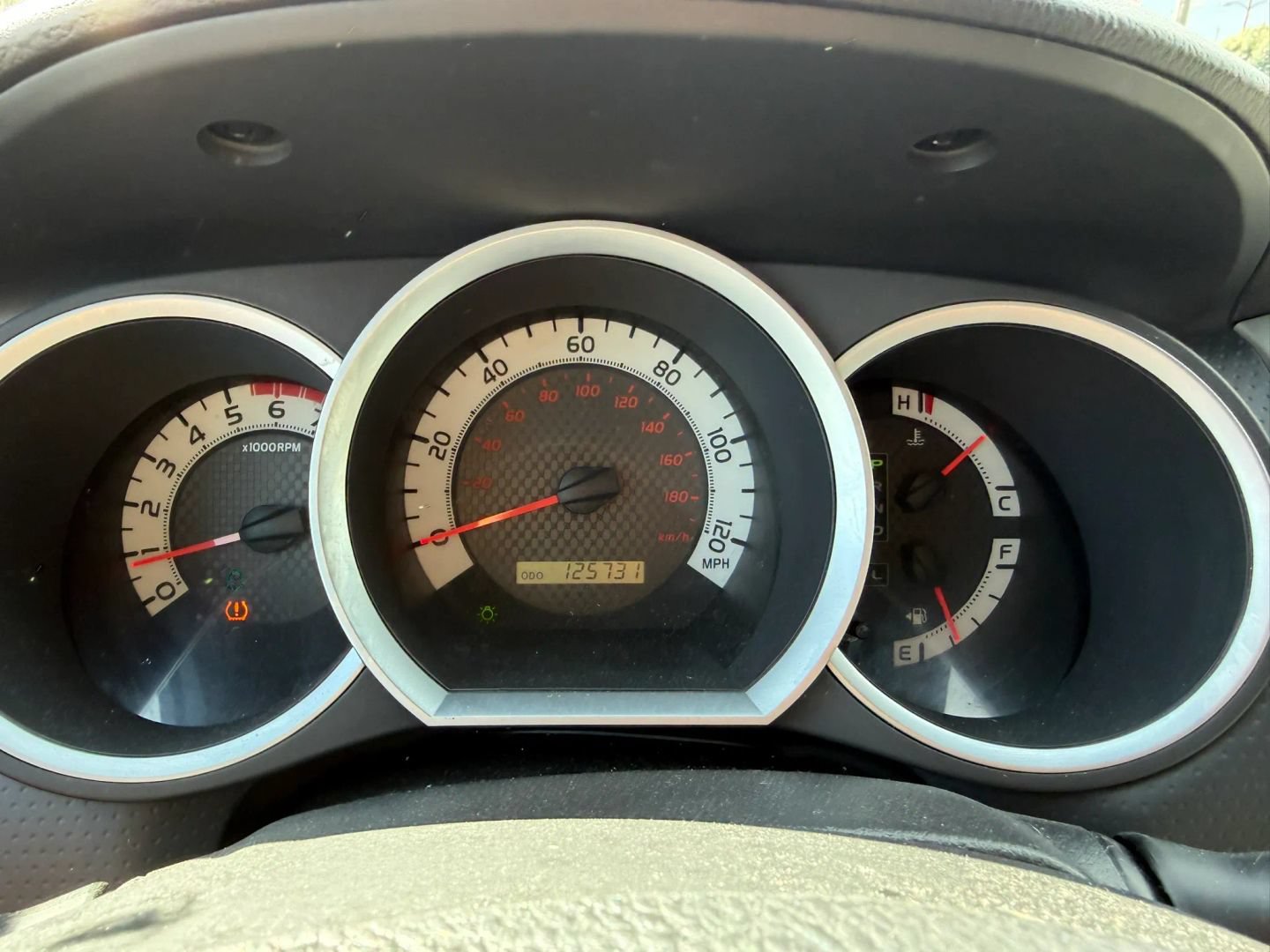 Used 2011 Toyota Tacoma PreRunner w/ TRD Sport Pkg w/JBL Audio RWD image 22
