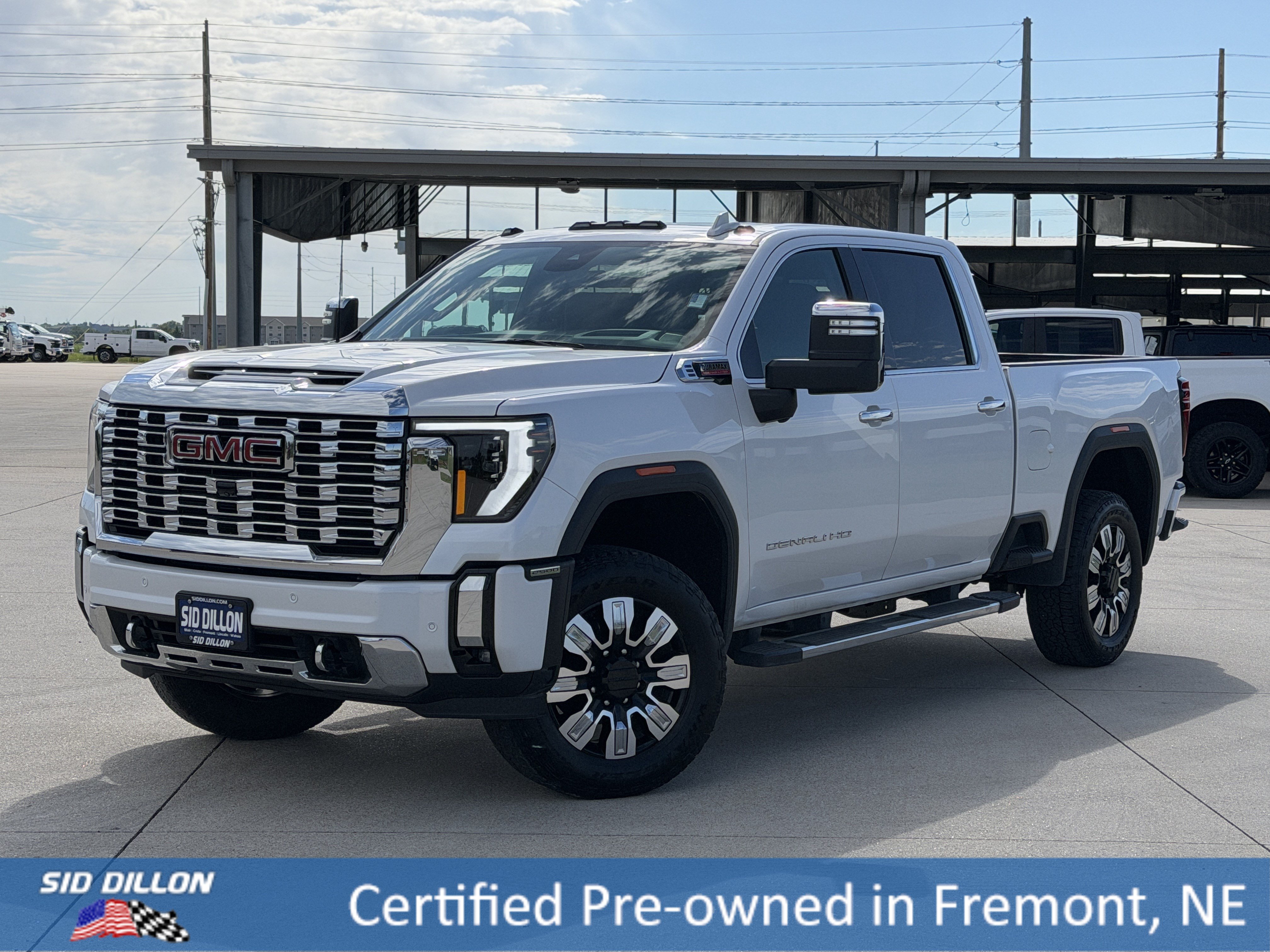 Certified 2024 GMC Sierra 2500 Denali w/ Denali Reserve Package AWD/4WD image 1