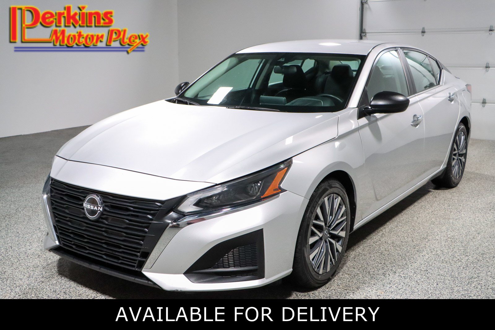 Used 2024 Nissan Altima 2.5 SV