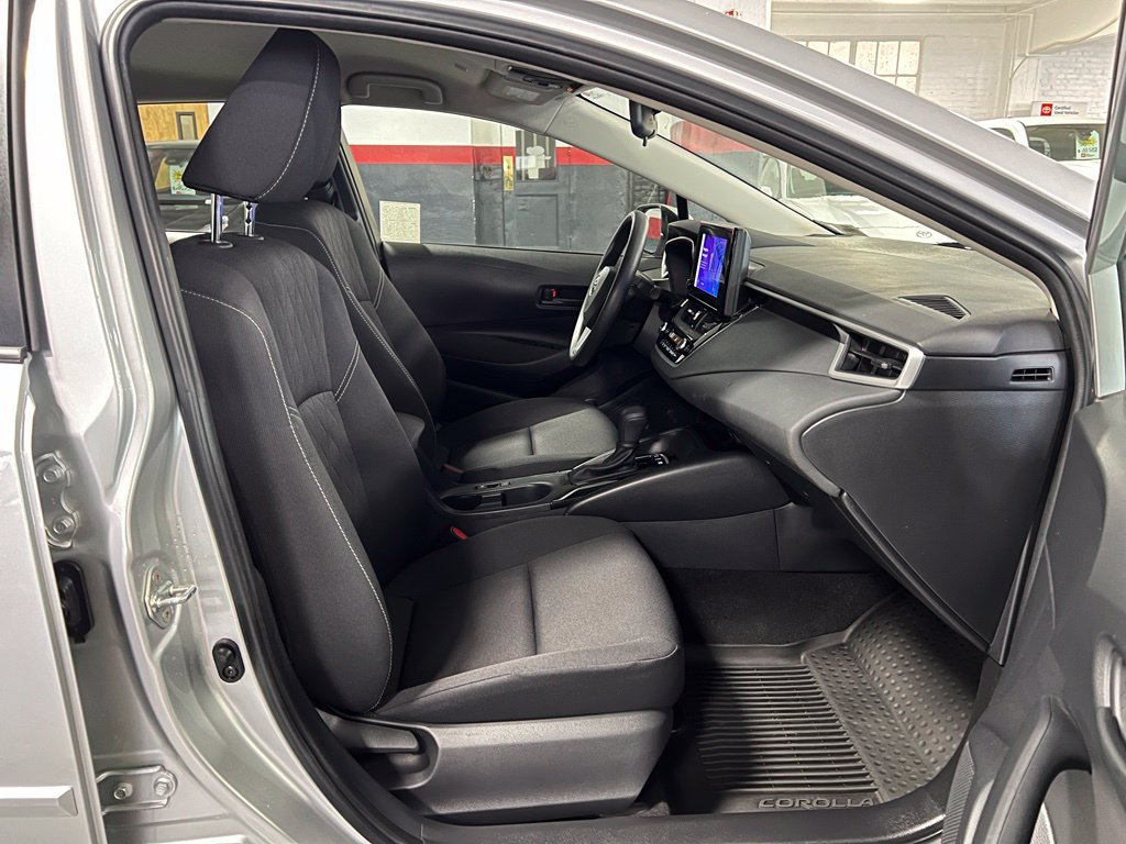 Certified 2024 Toyota Corolla LE w/ LE Convenience Package FWD image 19
