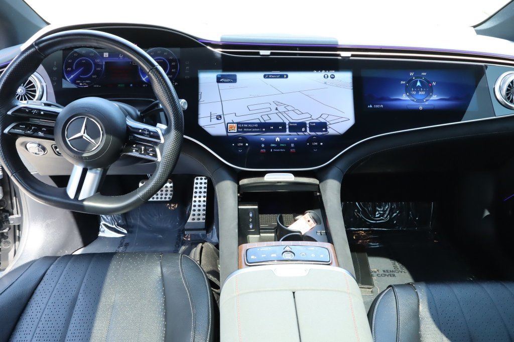 Used 2023 Mercedes-Benz EQS 580 4MATIC Sedan image 17