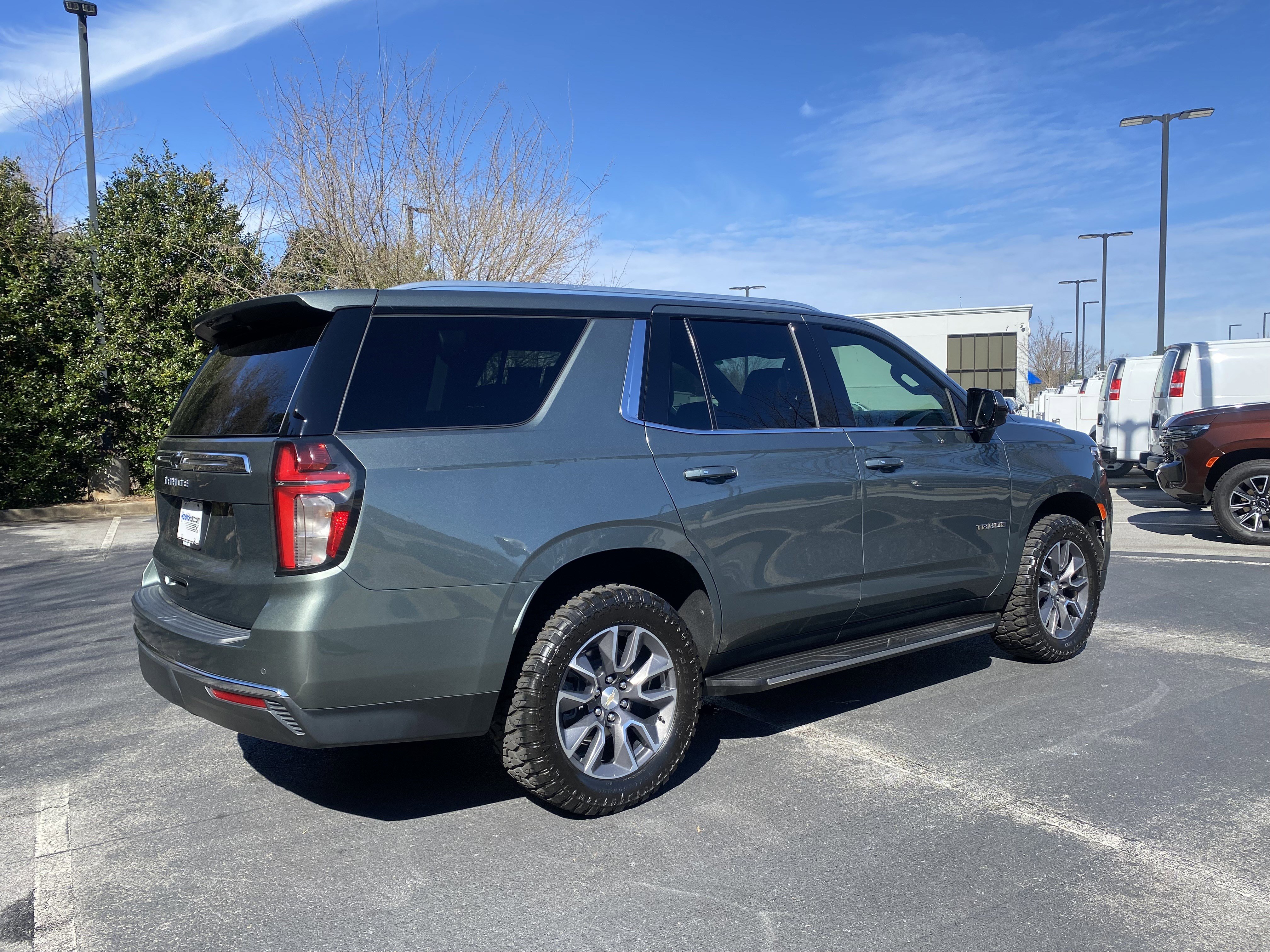 Used 2023 Chevrolet Tahoe LS image 9