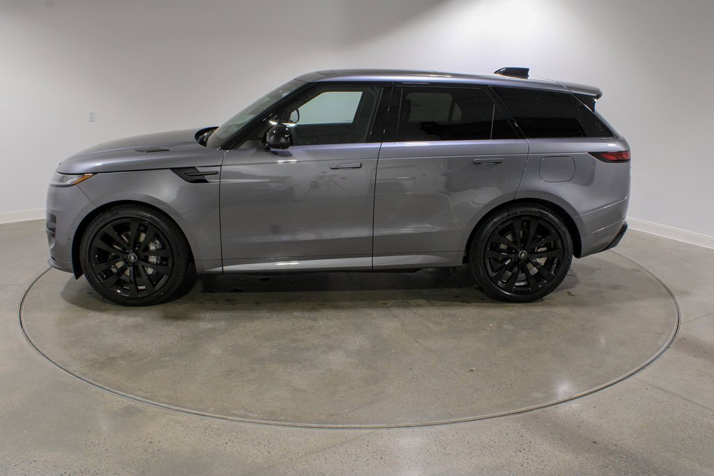 New 2025 Land Rover Range Rover Sport Dynamic SE image 2
