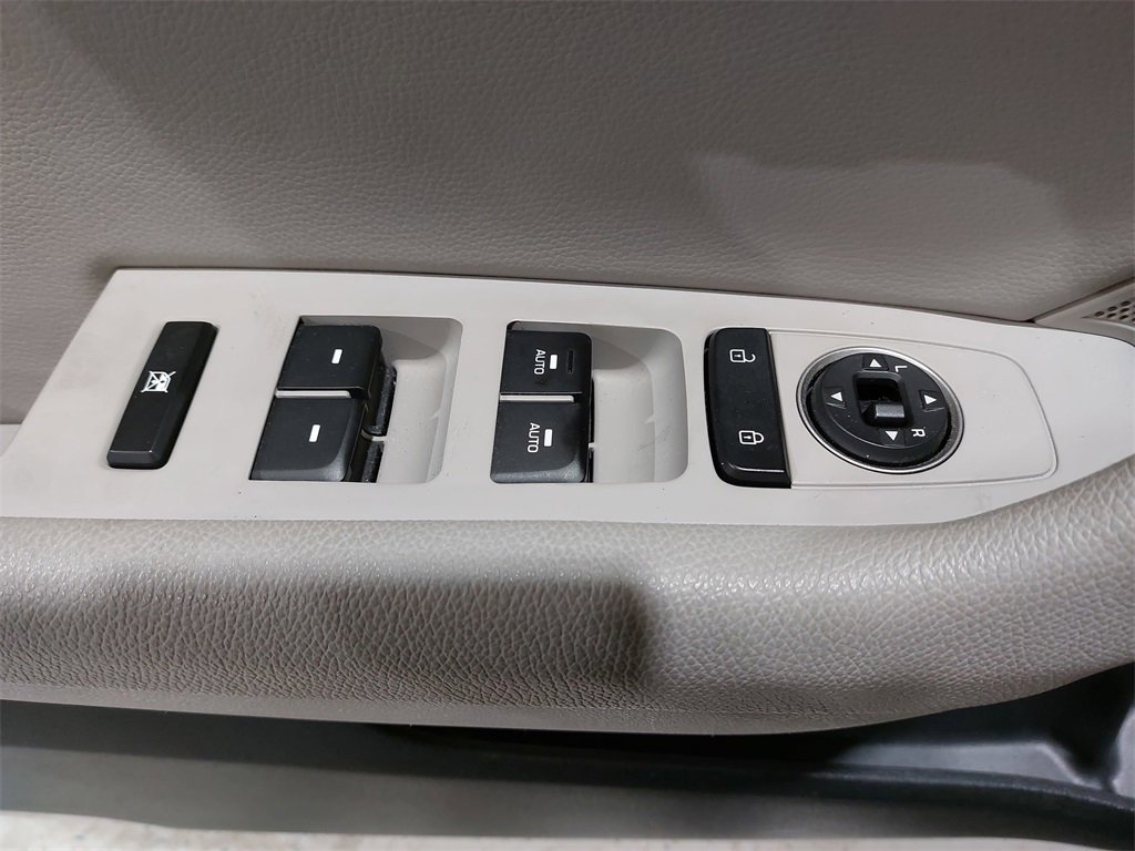 Used 2018 Hyundai Sonata Limited w/ Limited Ultimate Package 03 image 26