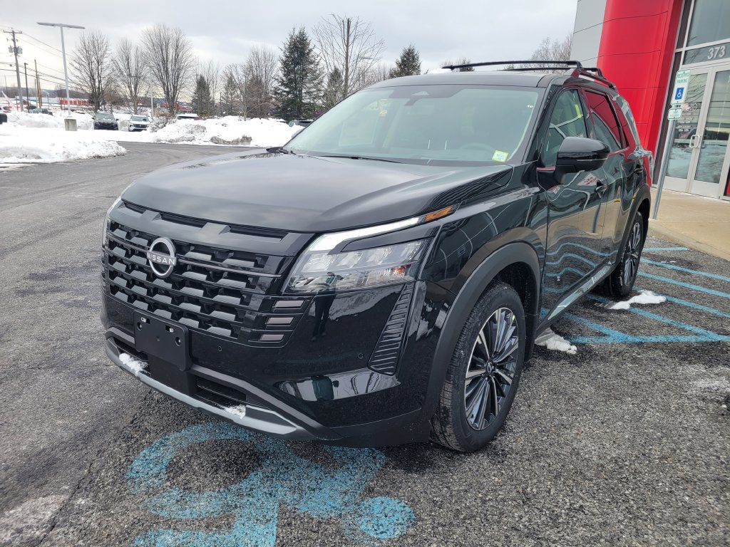 New 2026 Nissan Pathfinder Platinum AWD/4WD image 11