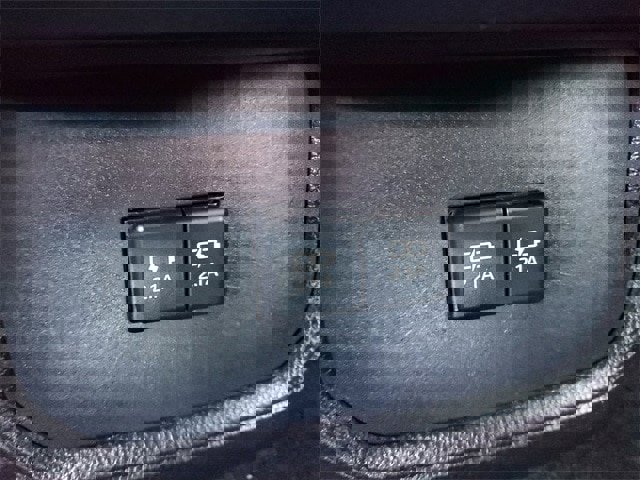 Used 2020 Toyota Highlander XLE image 13