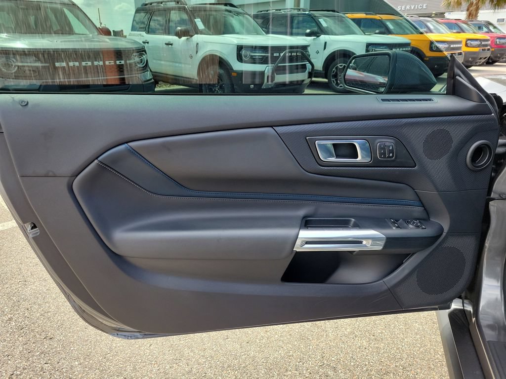 Used 2024 Ford Mustang GT Premium RWD image 13