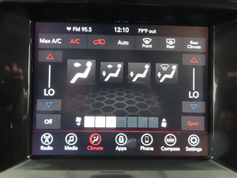 Used 2025 Dodge Durango AWD w/ Skid Plate Group image 21