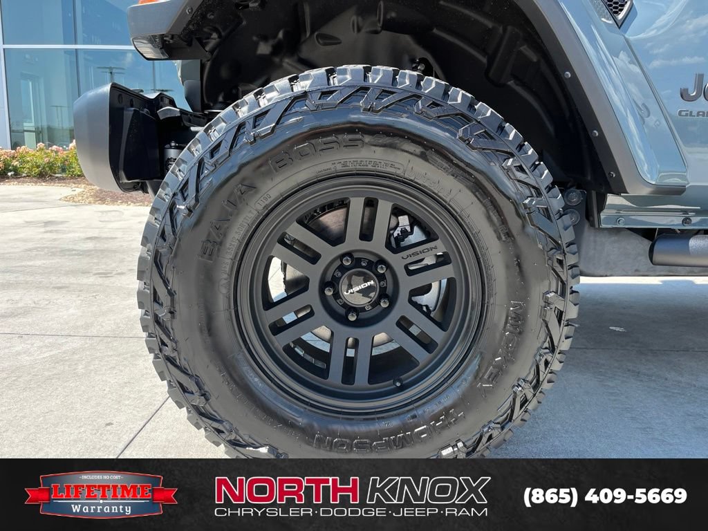 New 2026 Jeep Gladiator Sport AWD/4WD image 3