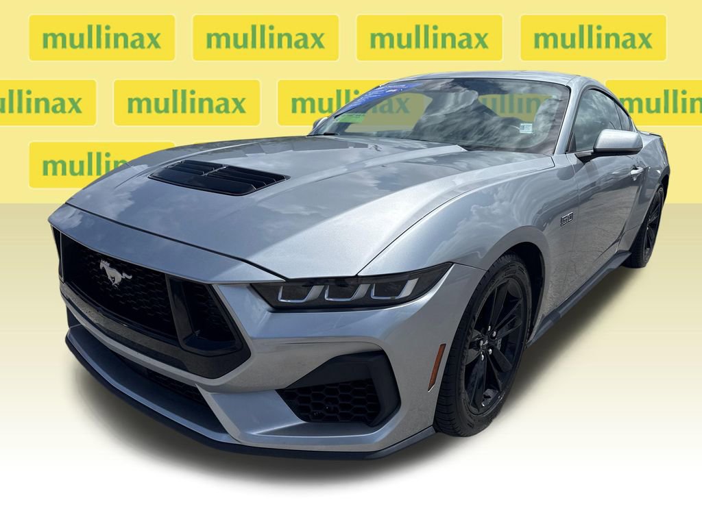 Used 2024 Ford Mustang GT RWD image 10