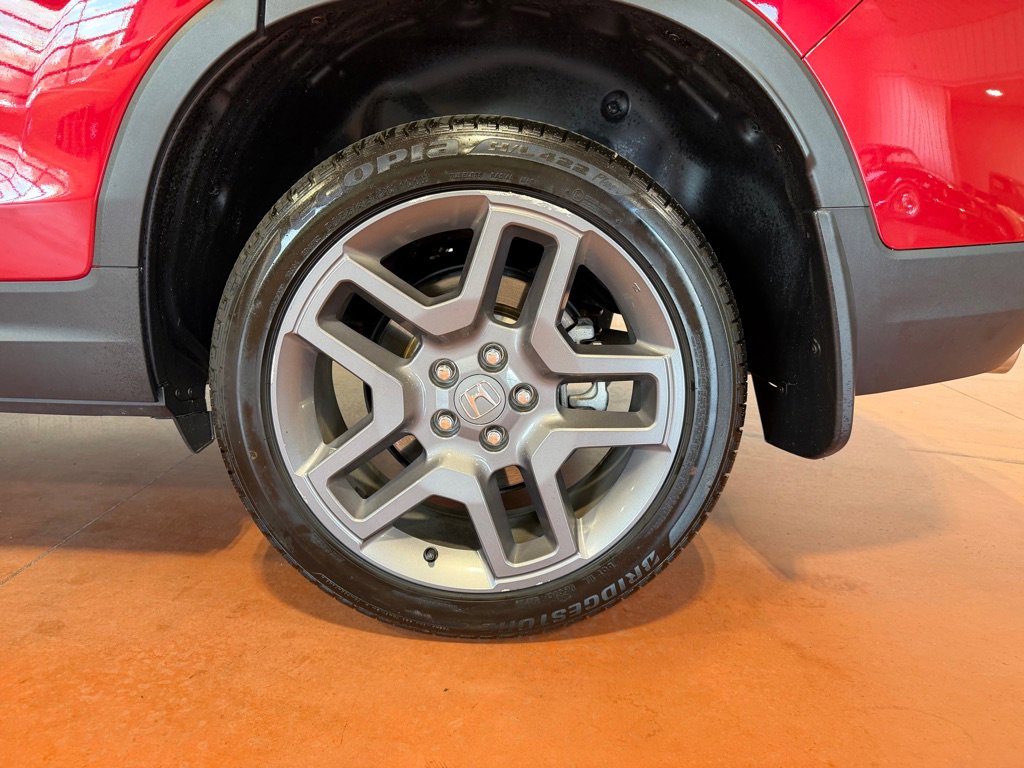 Used 2023 Honda Passport EX-L image 13