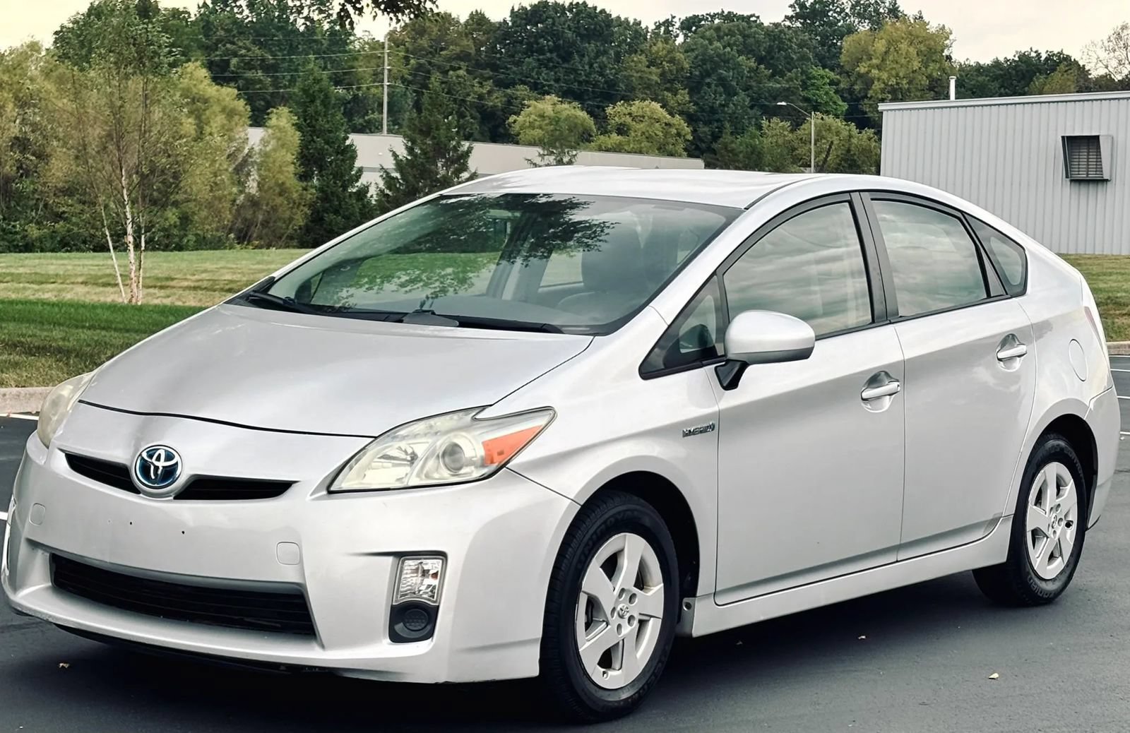 Used 2010 Toyota Prius Two FWD image 1