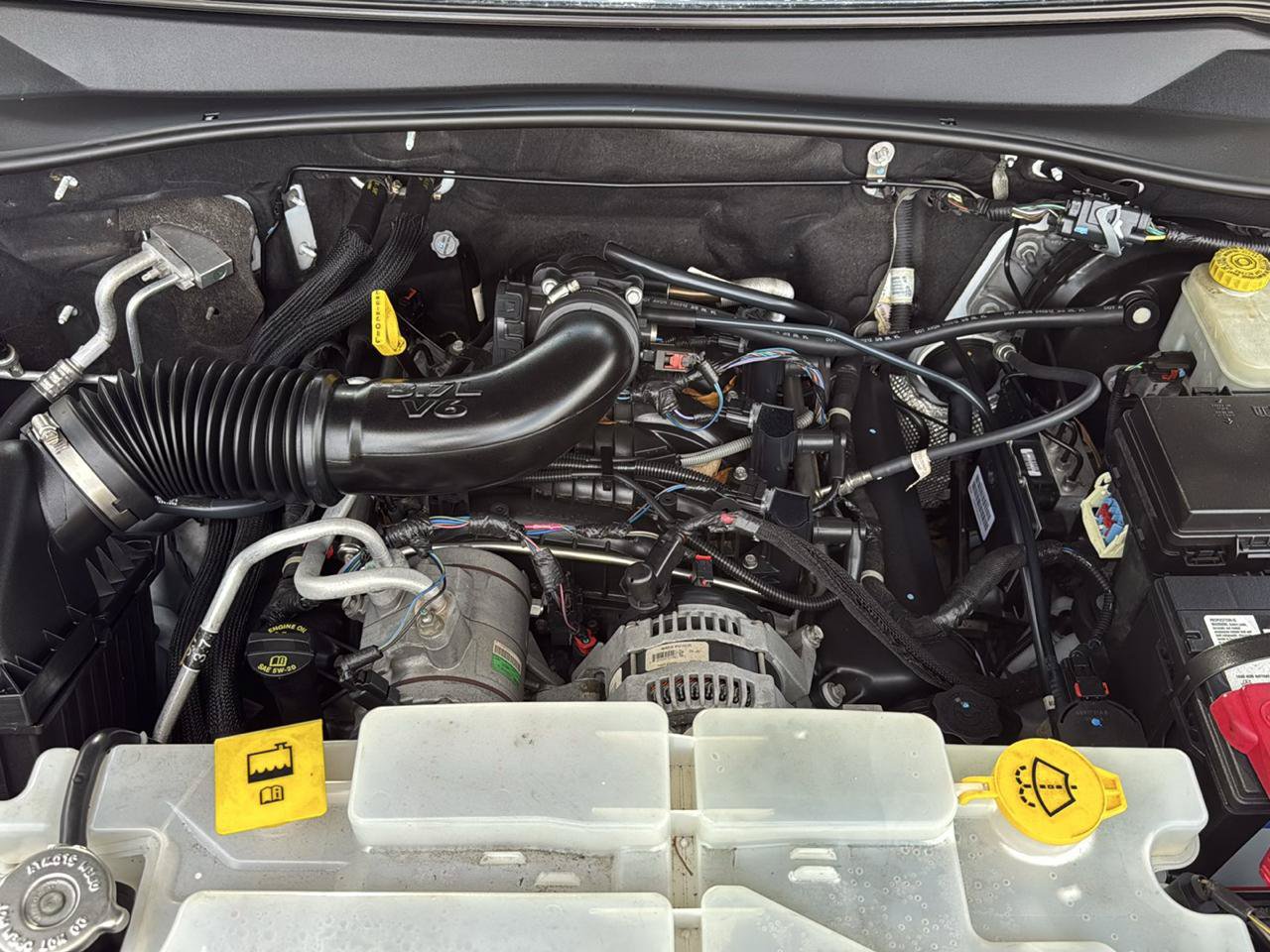 Used 2012 Jeep Liberty Sport RWD image 42