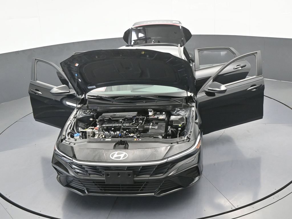 Used 2024 Hyundai Elantra SEL image 72